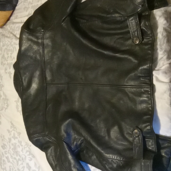 Green fields authentic leather jacket,  size medium womens - Picture 2 of 3